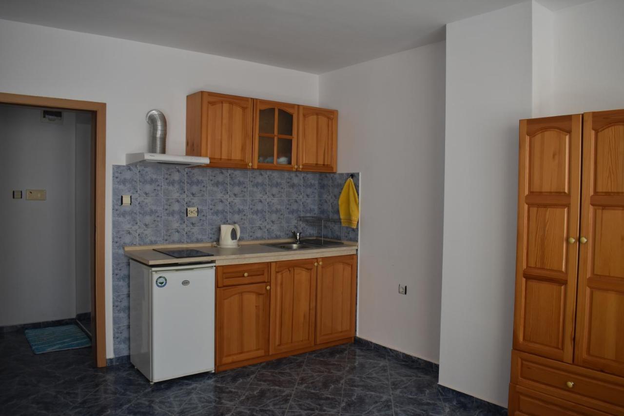 Студио Одеса 22 Sozopol Exterior foto